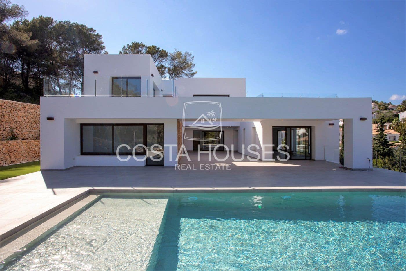 5 bedroom Villa for sale in Moraira with pool garage - € 1,750,000 (Ref: 8863955)