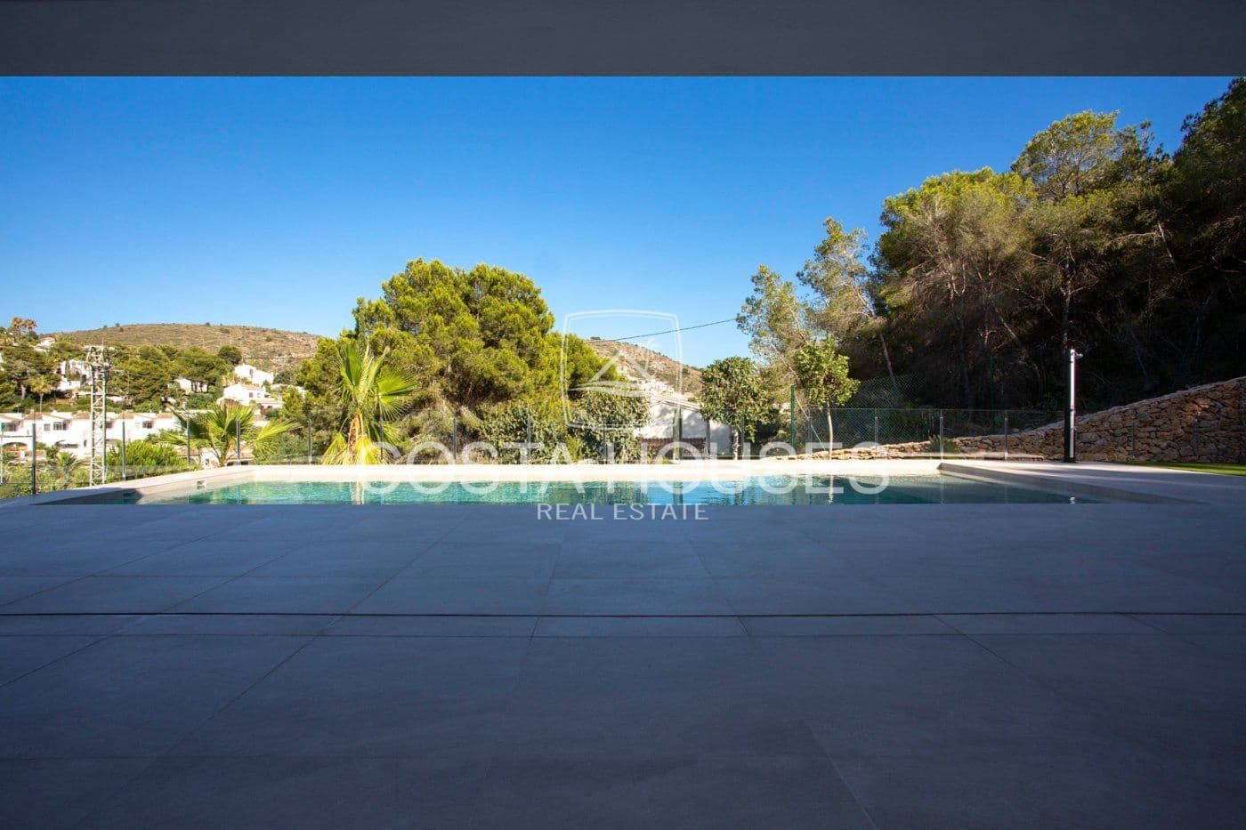 5 bedroom Villa for sale in Moraira with pool garage - € 1,750,000 (Ref: 8863955)