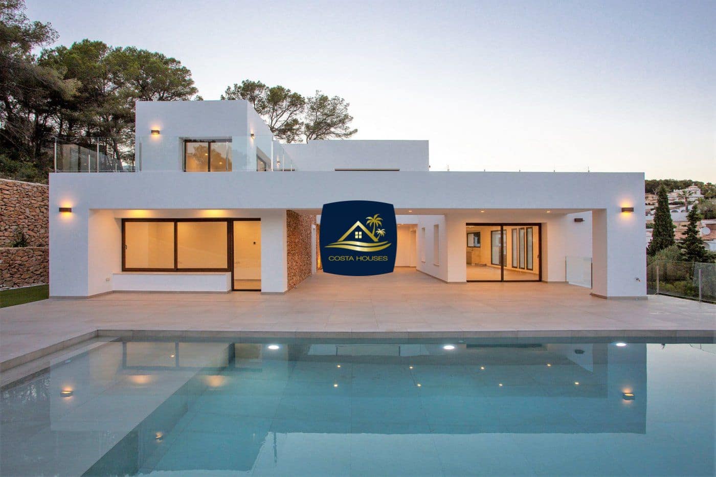 5 bedroom Villa for sale in Moraira with pool garage - € 1,750,000 (Ref: 8863955)