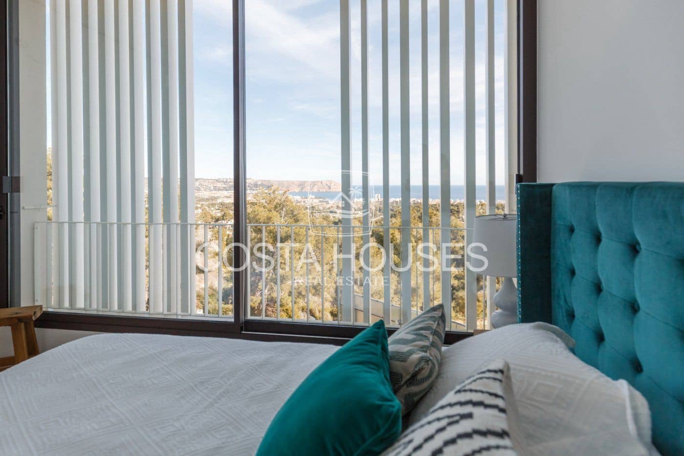 4 bedroom Villa for sale in Javea / Xabia with pool - € 1,750,000 (Ref: 8863956)