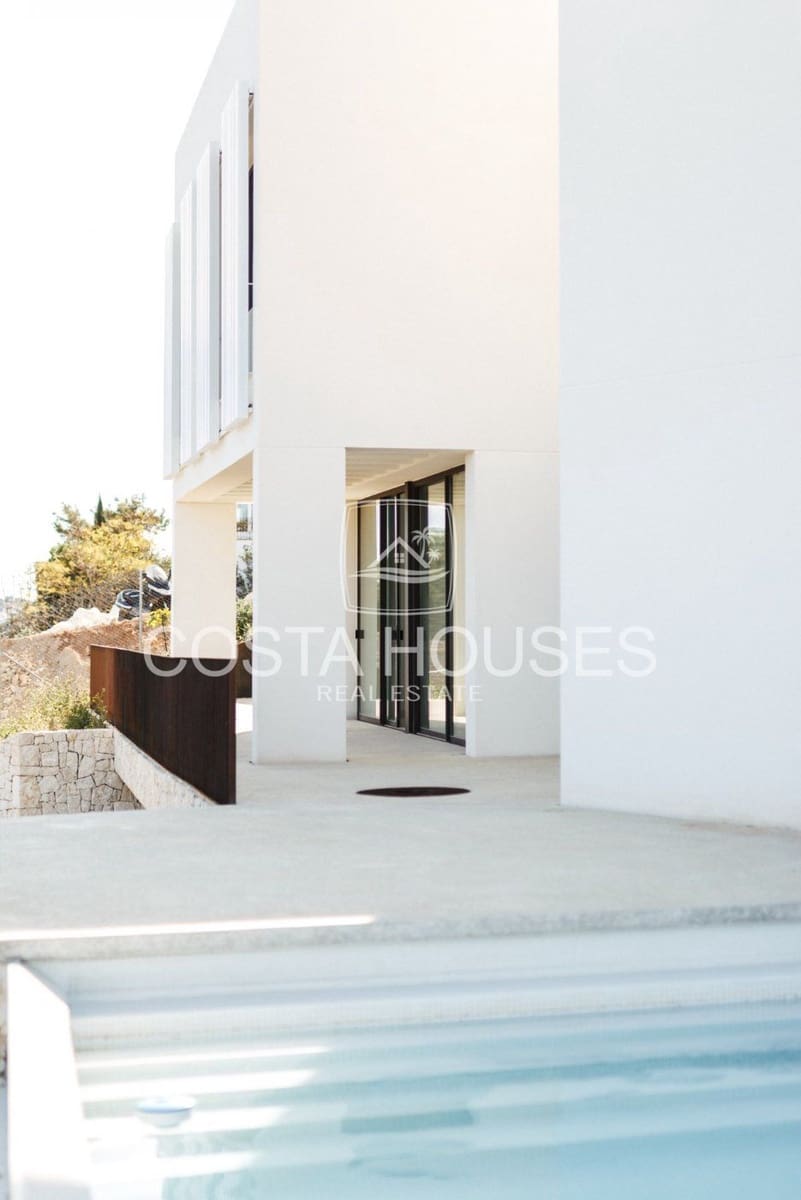 4 bedroom Villa for sale in Javea / Xabia with pool - € 1,750,000 (Ref: 8863956)