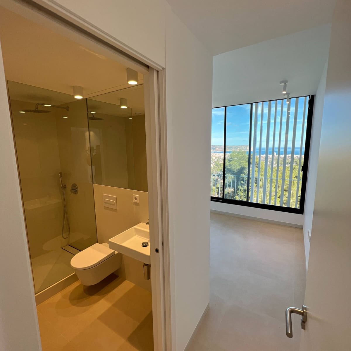 4 bedroom Villa for sale in Javea / Xabia with pool - € 1,750,000 (Ref: 8863956)