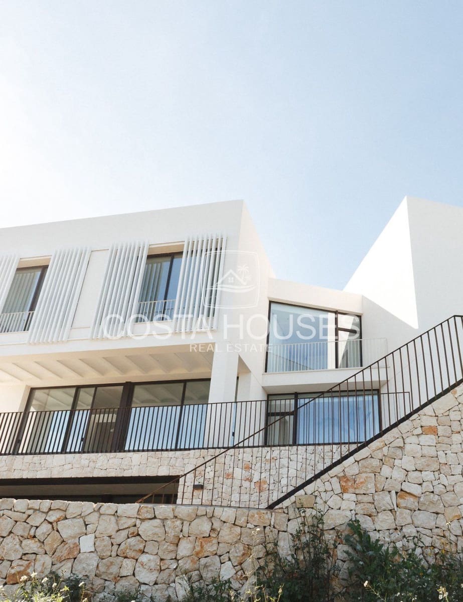 4 bedroom Villa for sale in Javea / Xabia with pool - € 1,750,000 (Ref: 8863956)