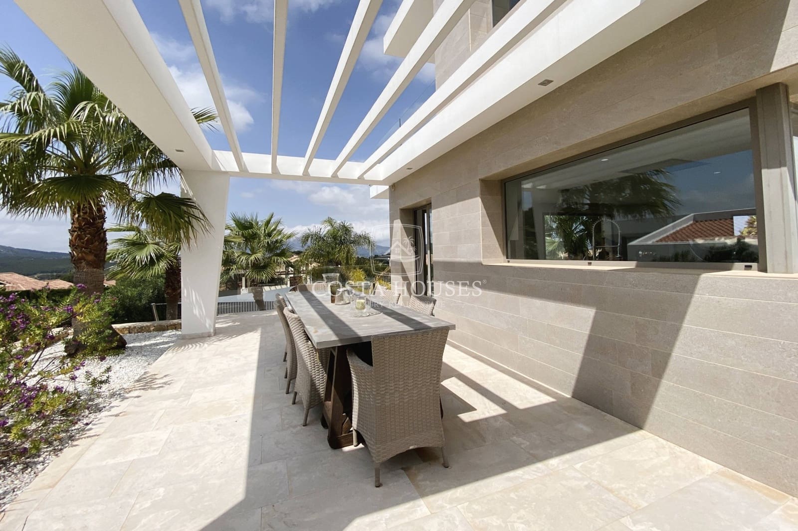 6 bedroom Villa for sale in Javea / Xabia with pool - € 1,795,000 (Ref: 8863962)