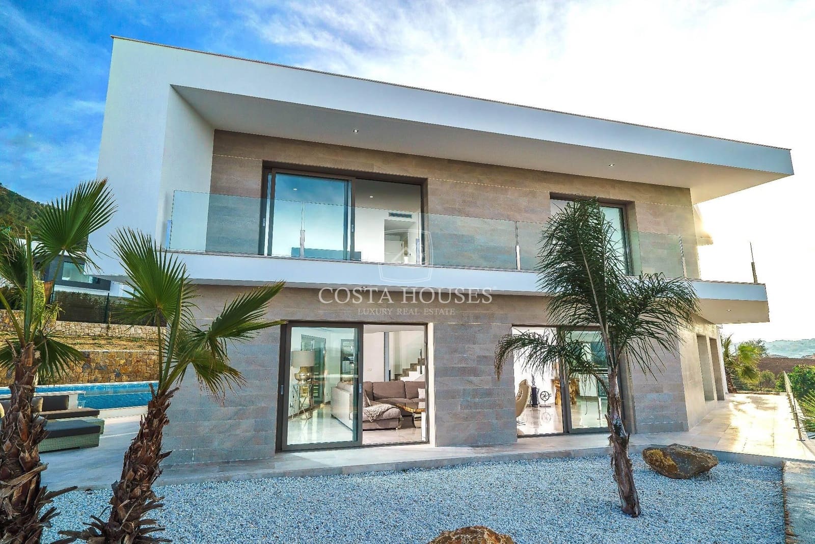 6 bedroom Villa for sale in Javea / Xabia with pool - € 1,795,000 (Ref: 8863962)