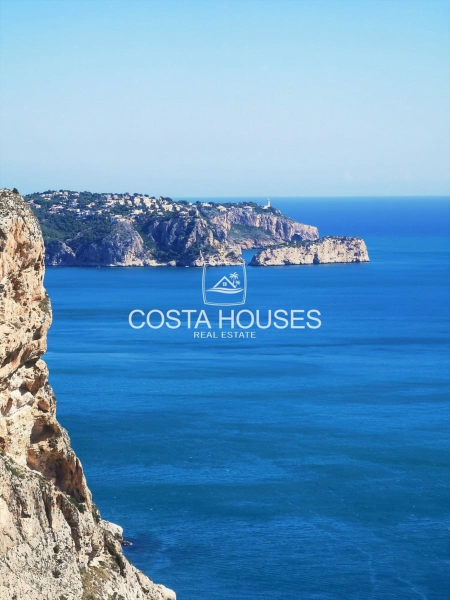 4 bedroom Villa for sale in Cumbre del Sol with pool garage - € 1,824,000 (Ref: 8863965)