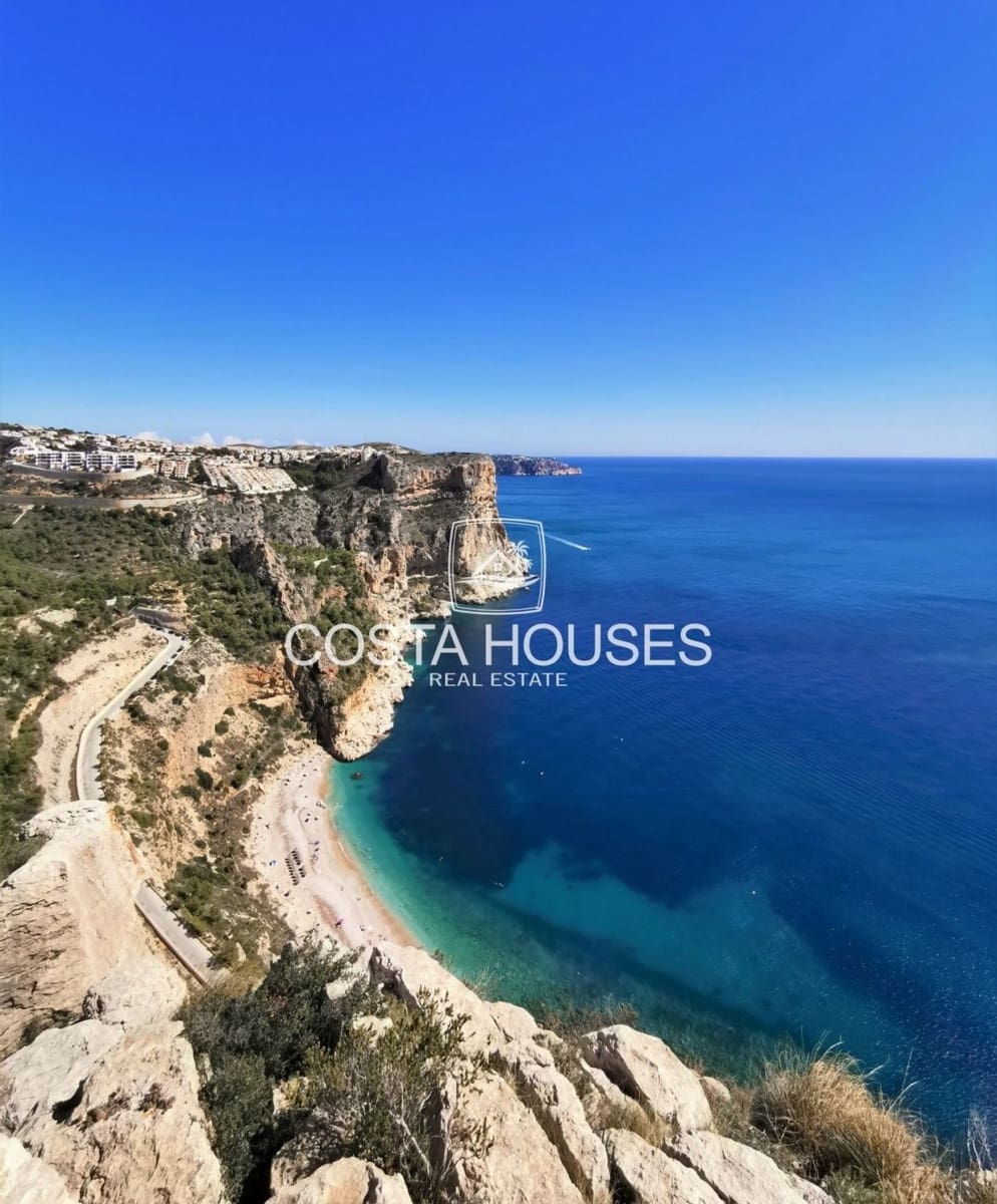 4 bedroom Villa for sale in Cumbre del Sol with pool garage - € 1,824,000 (Ref: 8863965)