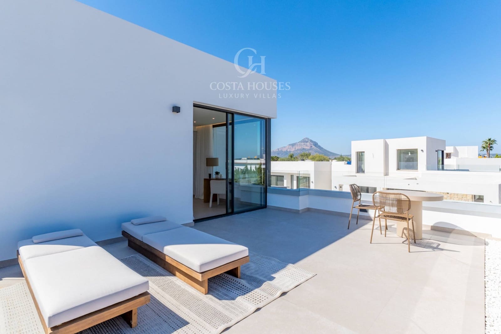 5 soveværelse Villa til salg i Adsubia med swimmingpool garage - € 2.300.000 (Ref: 8863974)