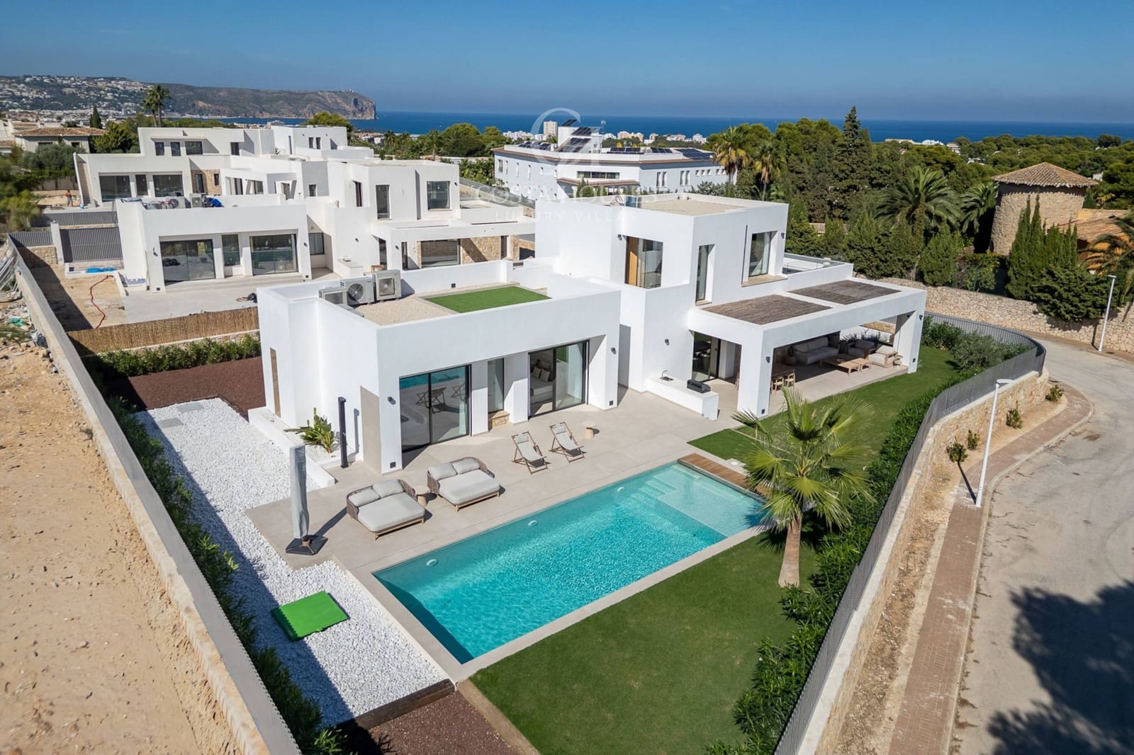 5 soveværelse Villa til salg i Adsubia med swimmingpool garage - € 2.300.000 (Ref: 8863974)