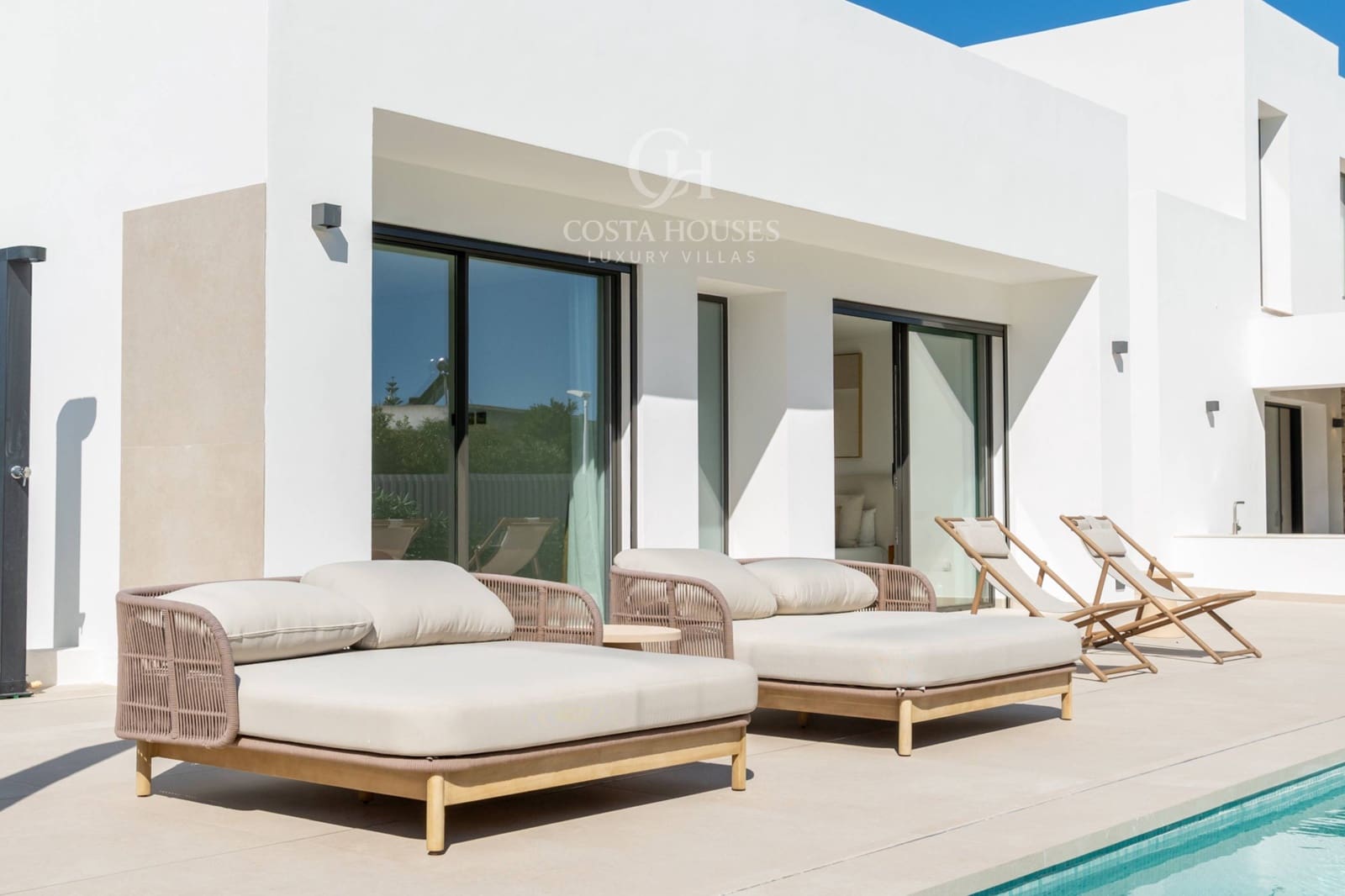 5 soveværelse Villa til salg i Adsubia med swimmingpool garage - € 2.300.000 (Ref: 8863974)