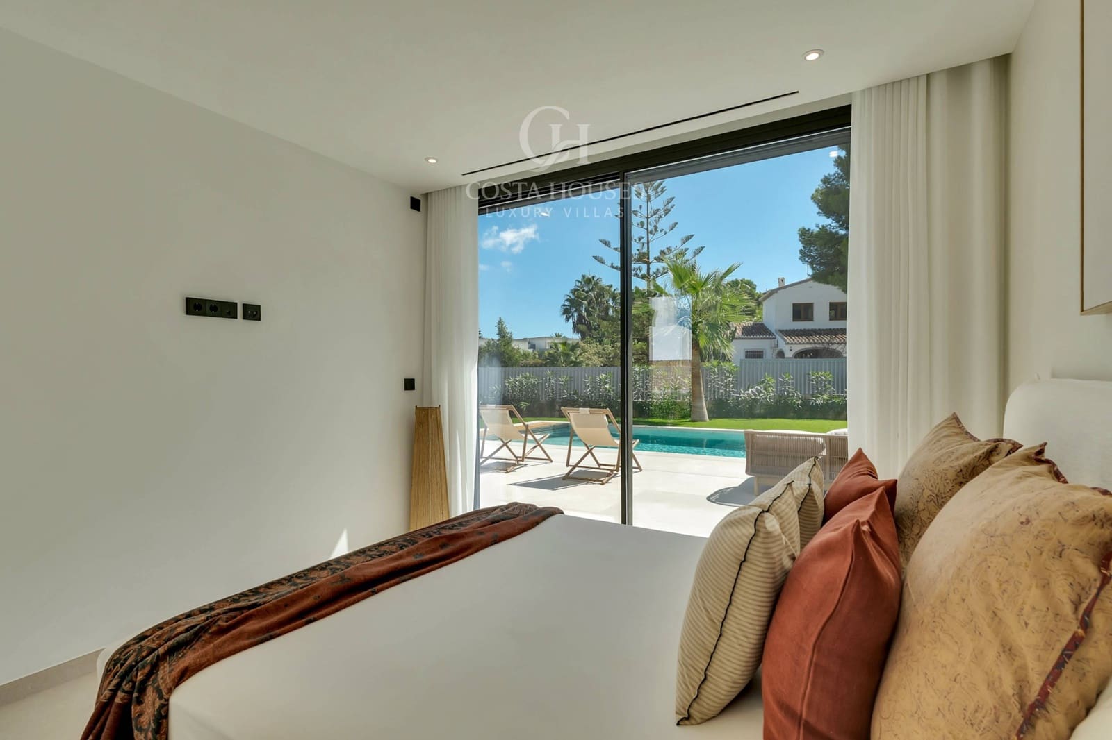 5 soveværelse Villa til salg i Adsubia med swimmingpool garage - € 2.300.000 (Ref: 8863974)