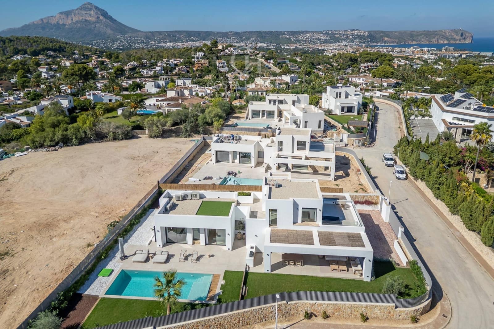 5 soveværelse Villa til salg i Adsubia med swimmingpool garage - € 2.300.000 (Ref: 8863974)