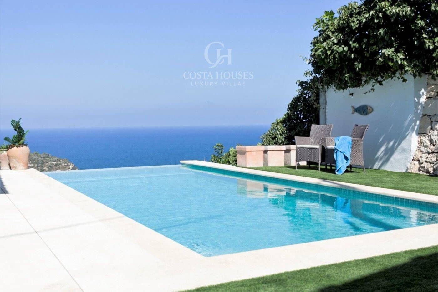 5 soverom Villa til salgs i Javea / Xabia med svømmebasseng - € 1 775 000 (Ref: 8863978)