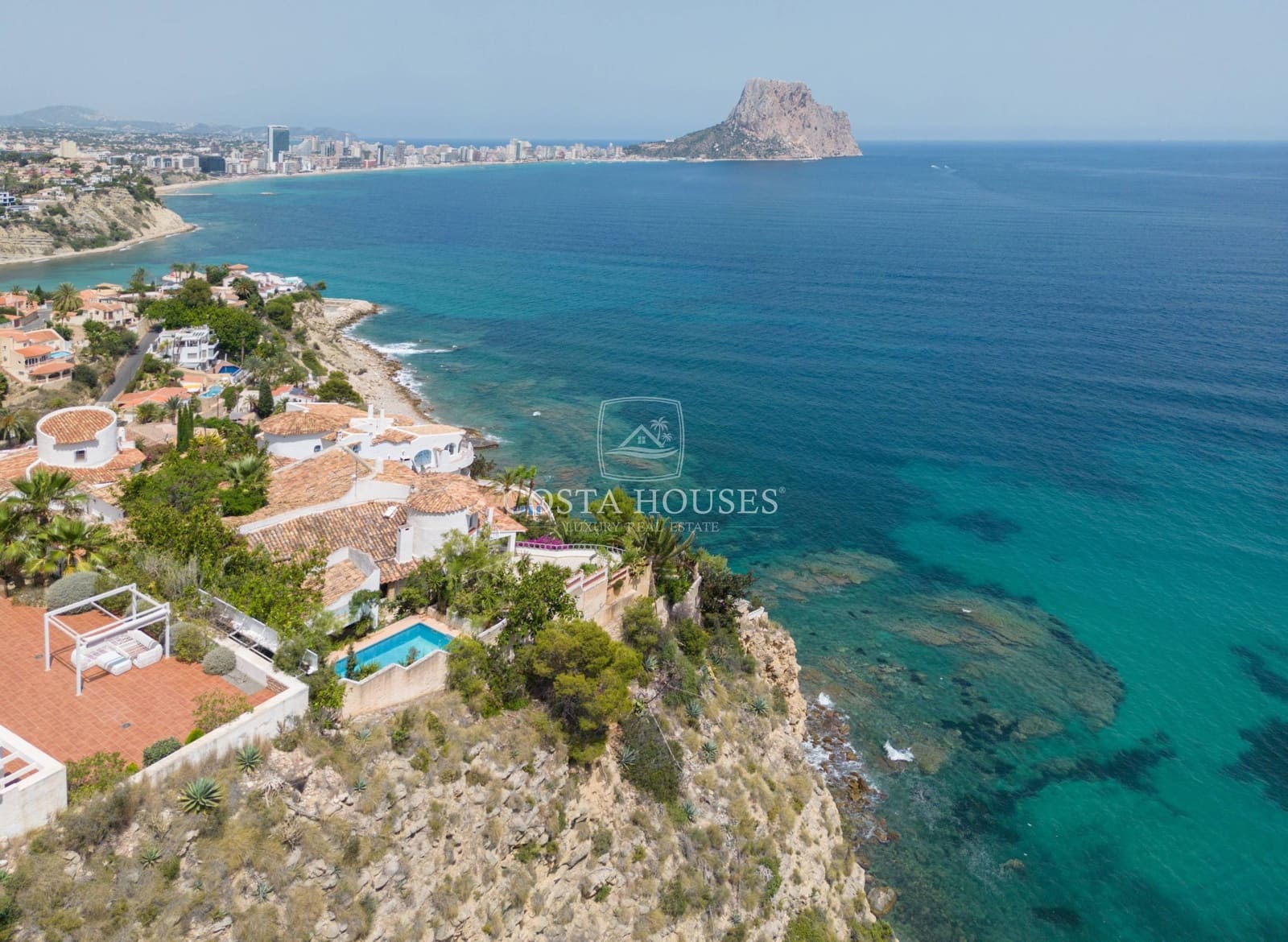 5 bedroom Villa for sale in Calpe / Calp with pool garage - € 1,990,000 (Ref: 8863982)