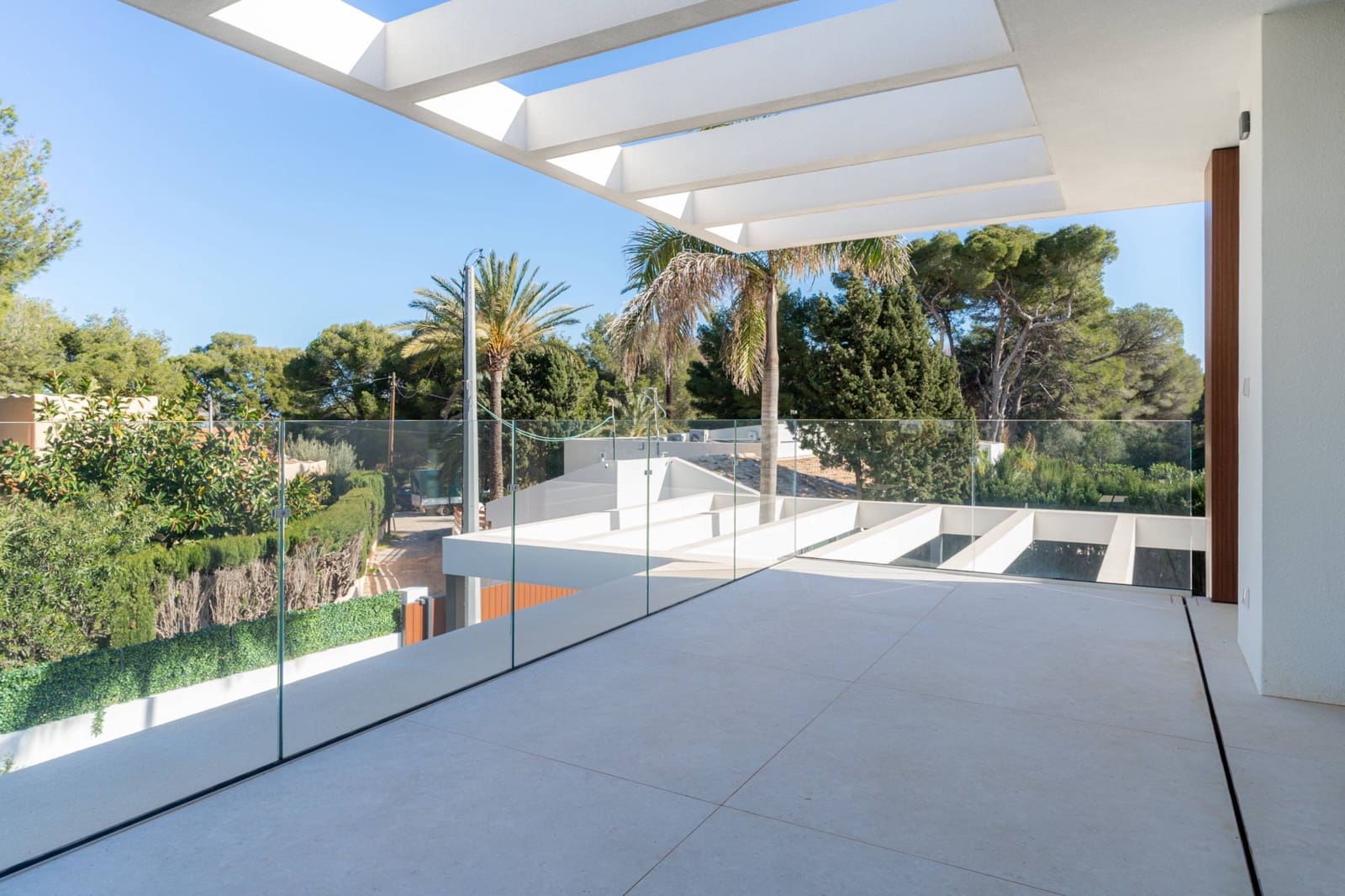 4 bedroom Villa for sale in Denia with pool garage - € 1,890,000 (Ref: 8863983)