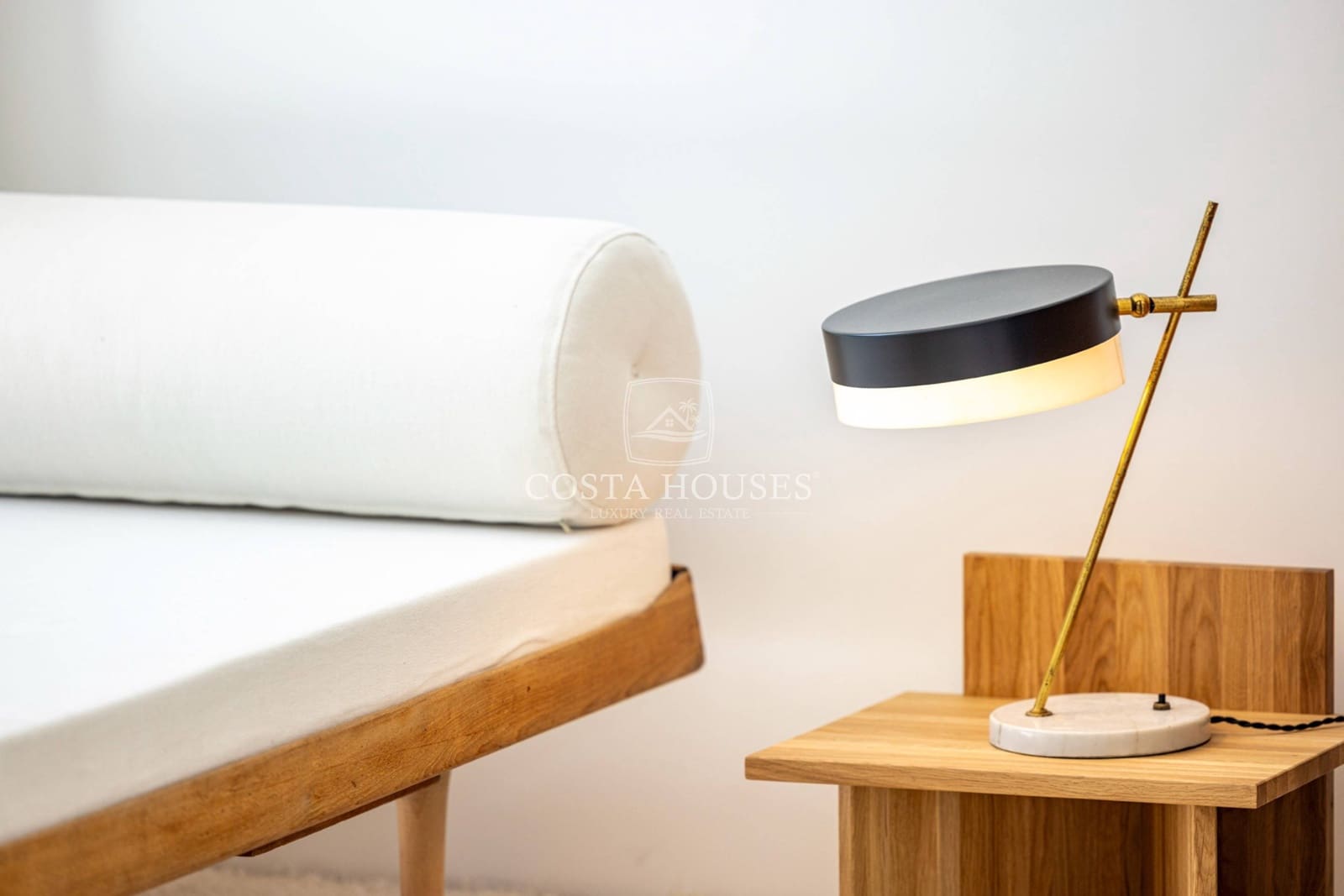 4 bedroom Villa for sale in Denia with pool garage - € 1,890,000 (Ref: 8863983)