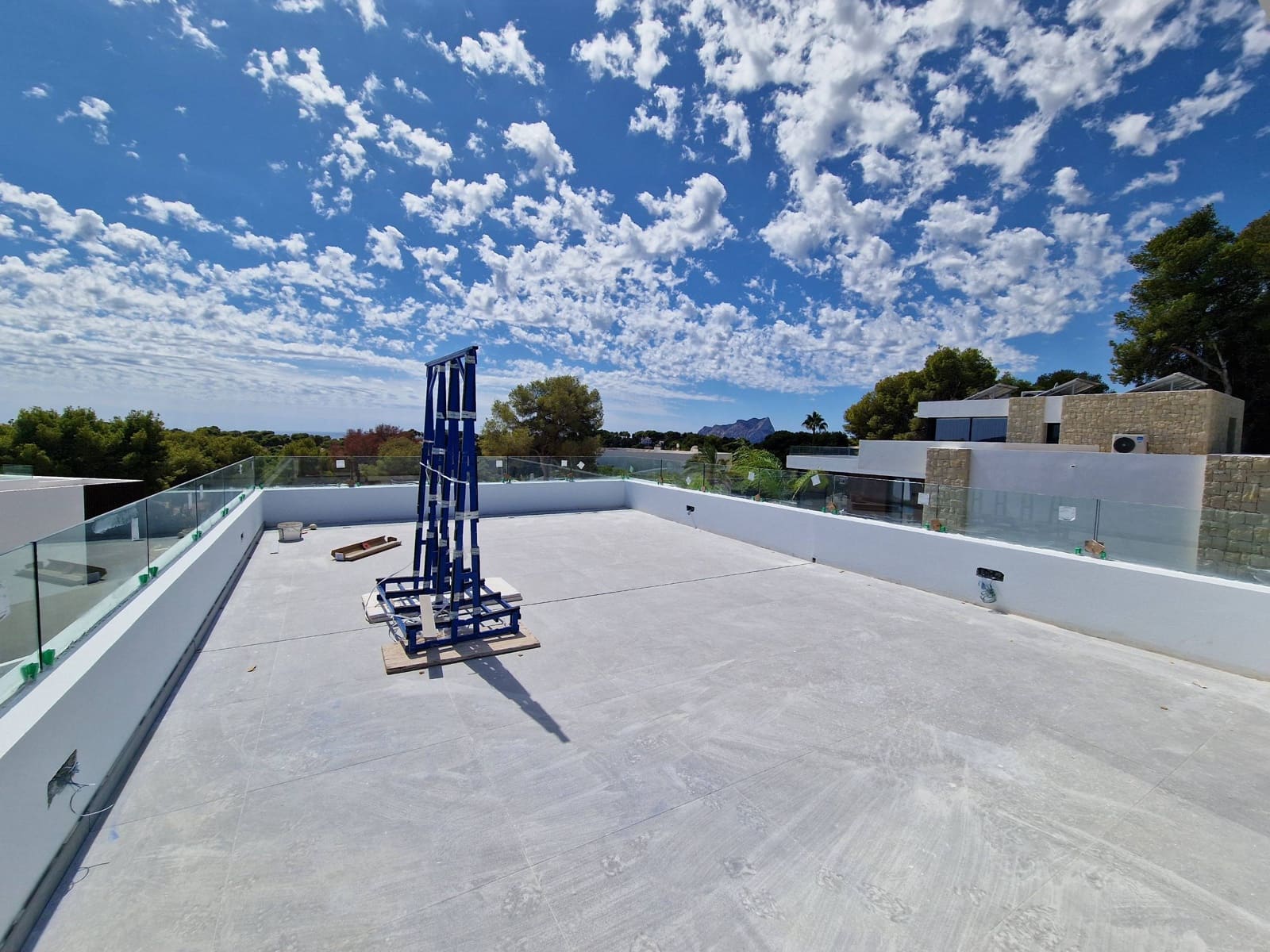 Chalet de 4 habitaciones en Moraira en venta con piscina garaje - 1.995.000 € (Ref: 8863985)