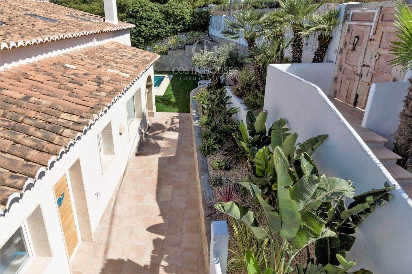 5 camera da letto Villa in vendita in Javea / Xabia con piscina - 1.775.000 € (Rif: 8863986)