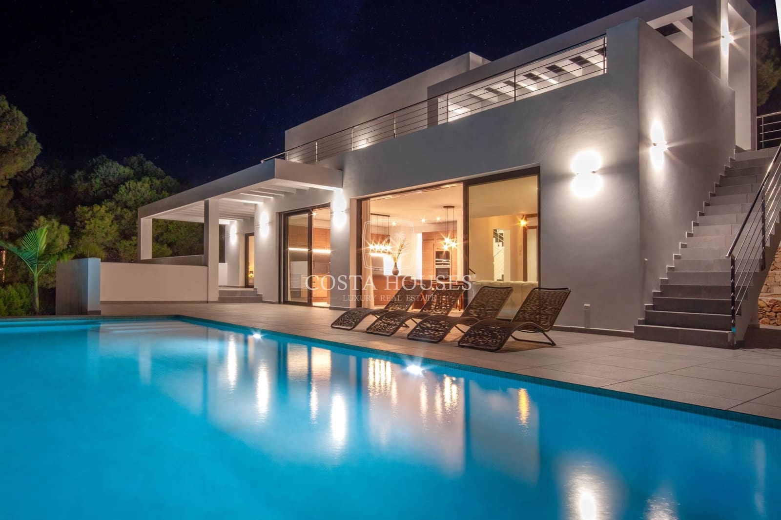 Chalet de 4 habitaciones en Javea / Xàbia en venta con piscina garaje - 2.250.000 € (Ref: 8863991)