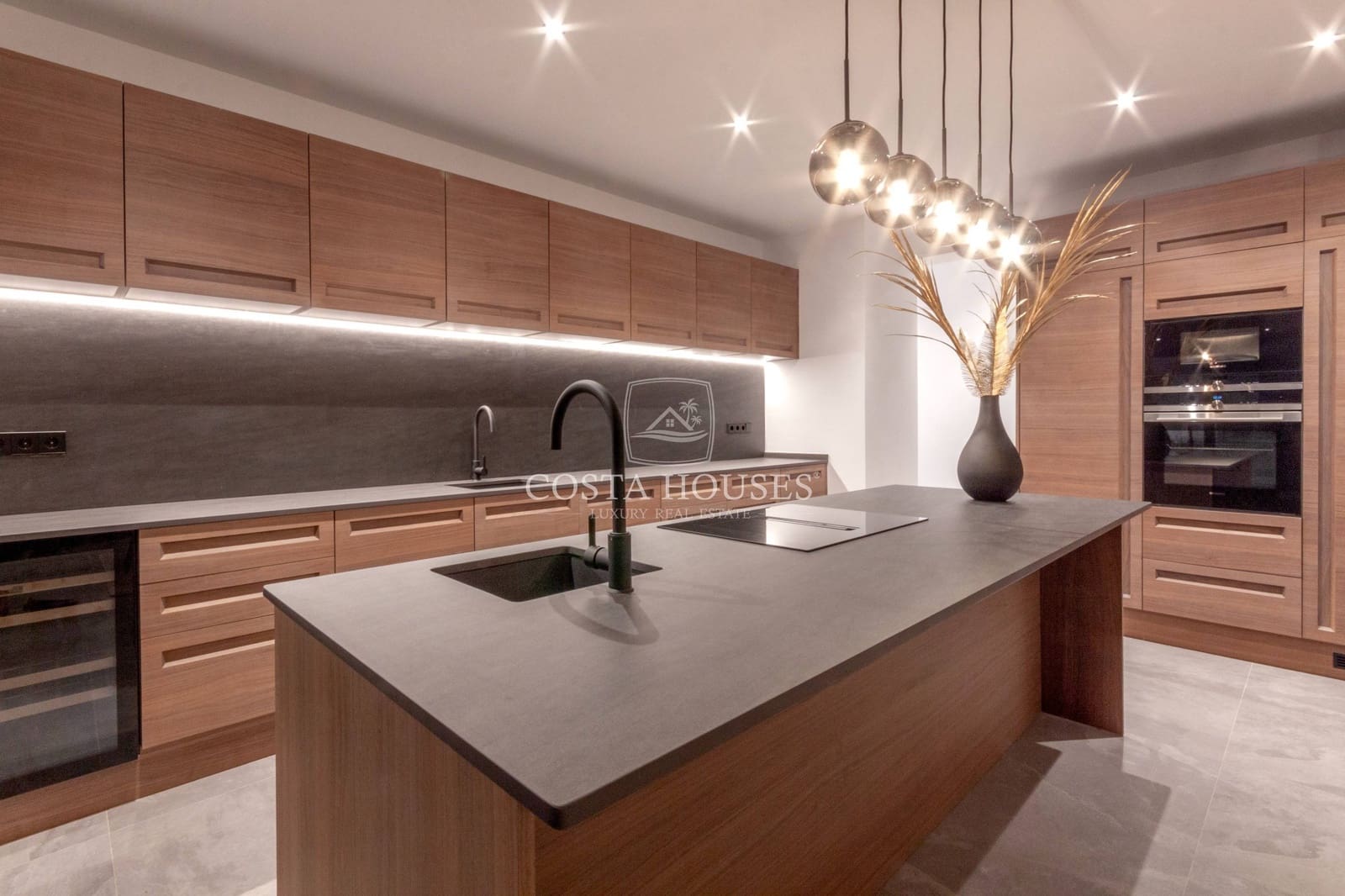 Chalet de 4 habitaciones en Javea / Xàbia en venta con piscina garaje - 2.250.000 € (Ref: 8863991)