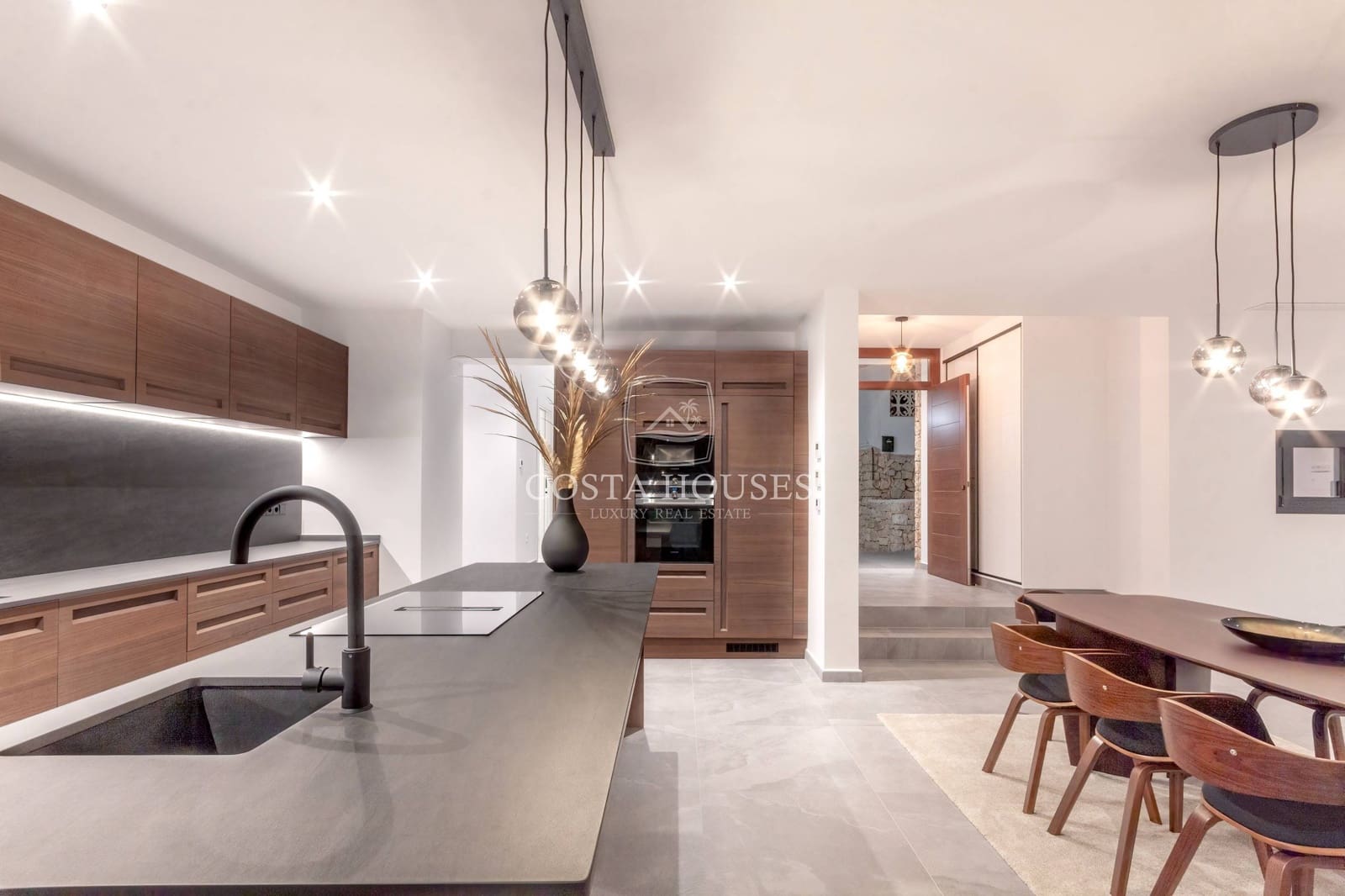 Chalet de 4 habitaciones en Javea / Xàbia en venta con piscina garaje - 2.250.000 € (Ref: 8863991)