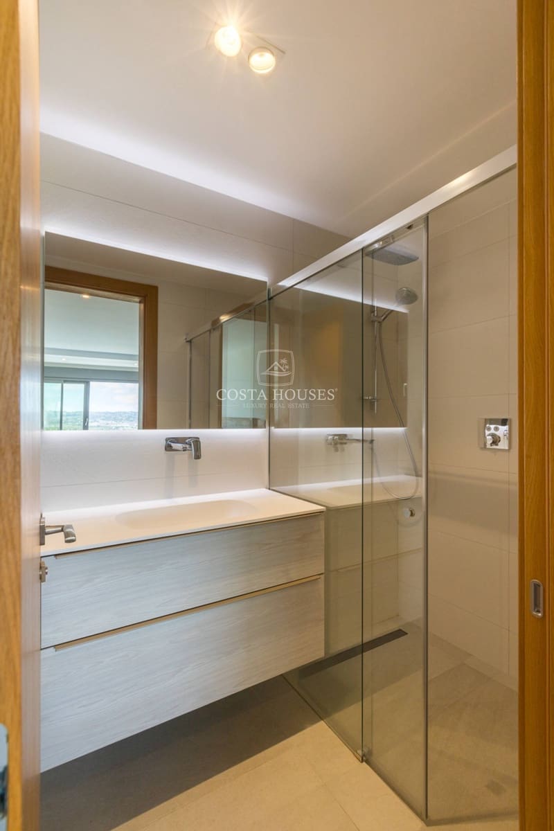 4 bedroom Villa for sale in Javea / Xabia with pool - € 2,195,000 (Ref: 8863994)