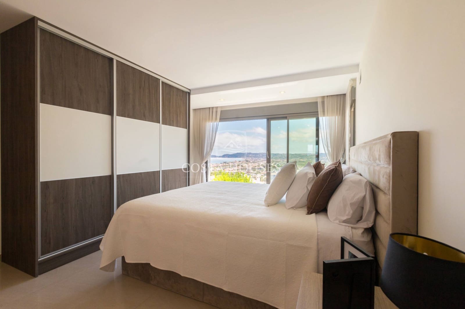 4 bedroom Villa for sale in Javea / Xabia with pool - € 2,195,000 (Ref: 8863994)