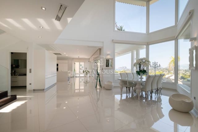 4 chambre Villa/Maison à vendre à Moraira, Teulada-Moraira avec piscine garage - 2 200 000 € (Ref: 8863996)