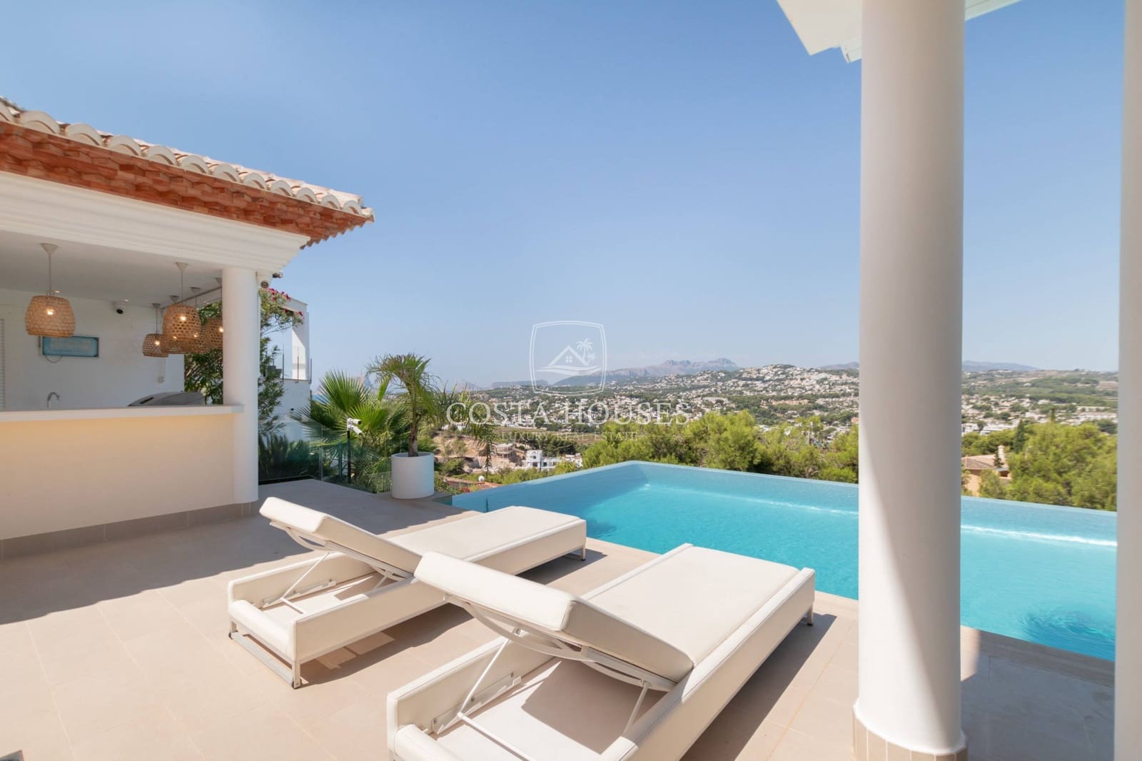 4 bedroom Villa for sale in Moraira with pool garage - € 2,200,000 (Ref: 8863996)