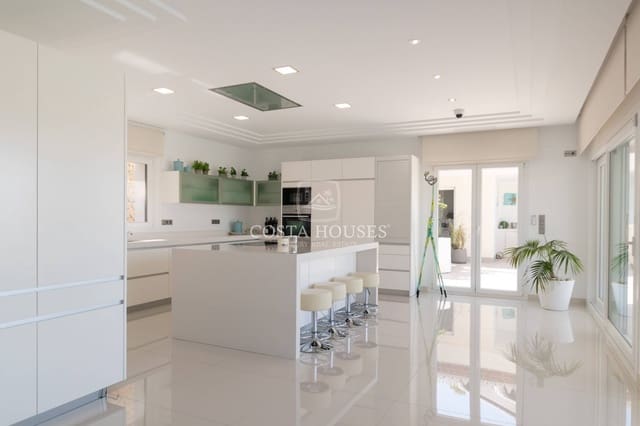 4 chambre Villa/Maison à vendre à Moraira, Teulada-Moraira avec piscine garage - 2 200 000 € (Ref: 8863996)
