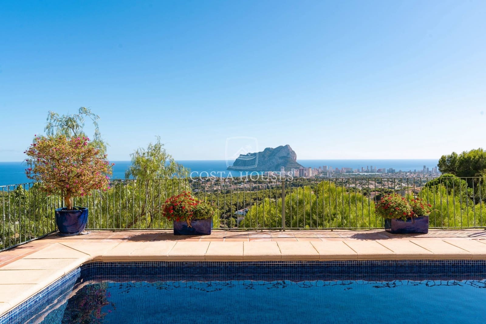 5 soveværelse Finca/Landehus til salg i Benissa med swimmingpool garage - € 2.200.000 (Ref: 8863997)