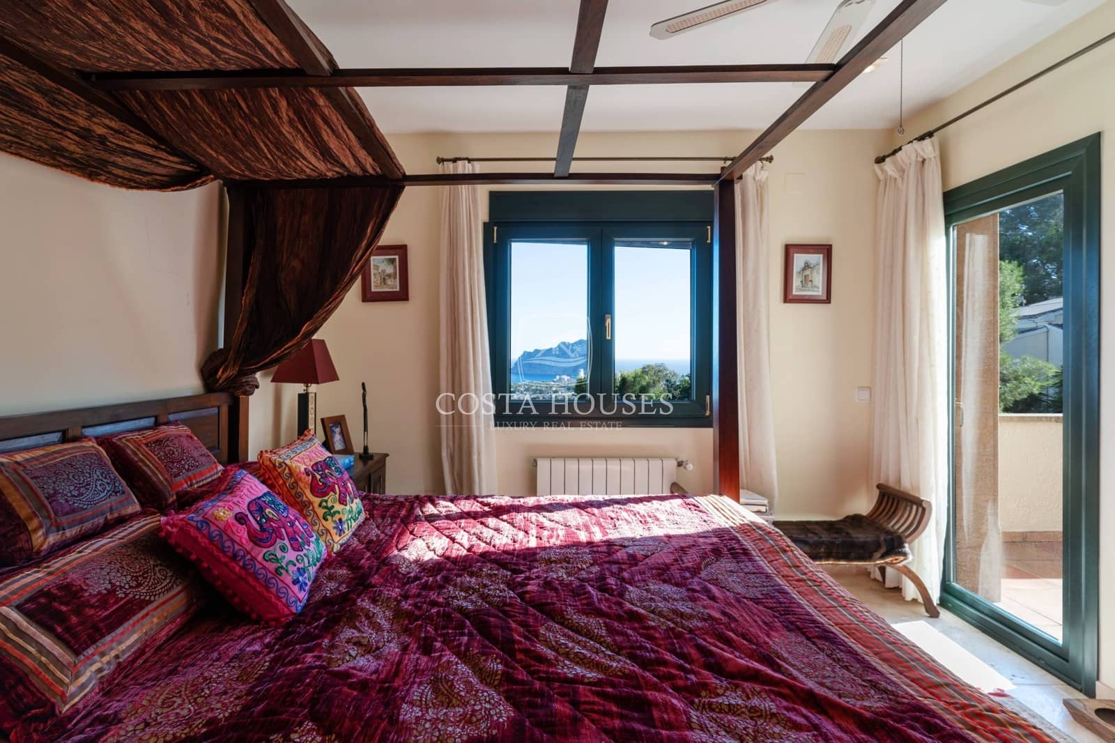 5 soveværelse Finca/Landehus til salg i Benissa med swimmingpool garage - € 2.200.000 (Ref: 8863997)