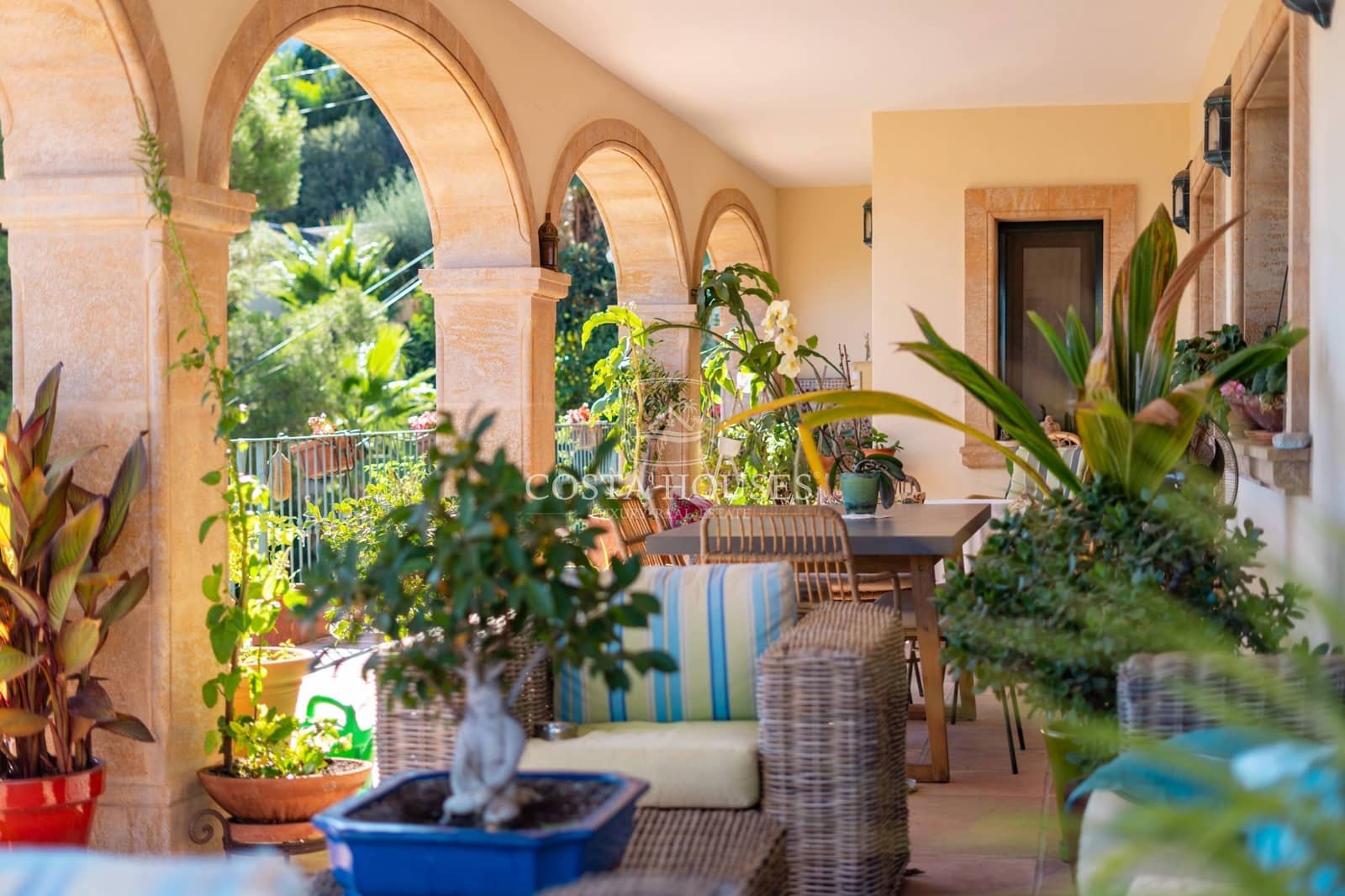 5 soveværelse Finca/Landehus til salg i Benissa med swimmingpool garage - € 2.200.000 (Ref: 8863997)