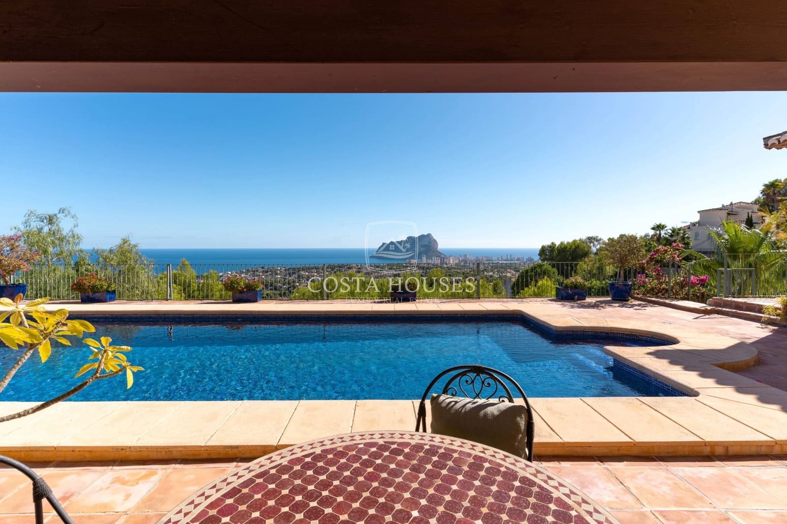 5 soveværelse Finca/Landehus til salg i Benissa med swimmingpool garage - € 2.200.000 (Ref: 8863997)