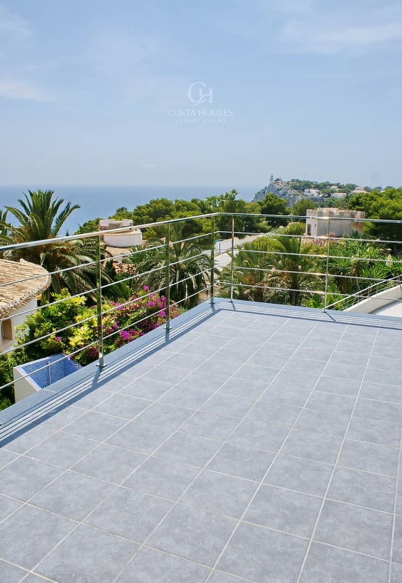 5 Zimmer Villa zu verkaufen in Javea / Xabia mit Pool - 2.200.000 € (Ref: 8864004)