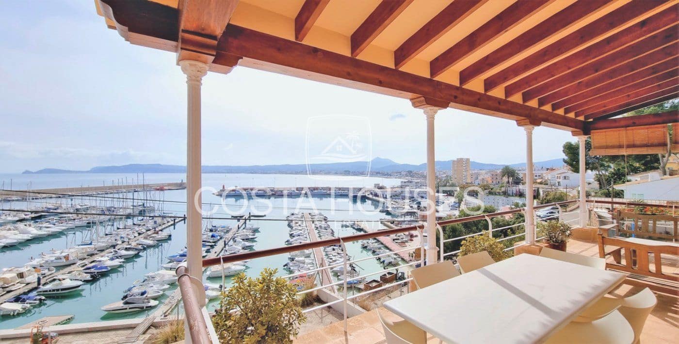 5 soveværelse Villa til salg i Javea / Xabia med swimmingpool garage - € 2.500.000 (Ref: 8864012)