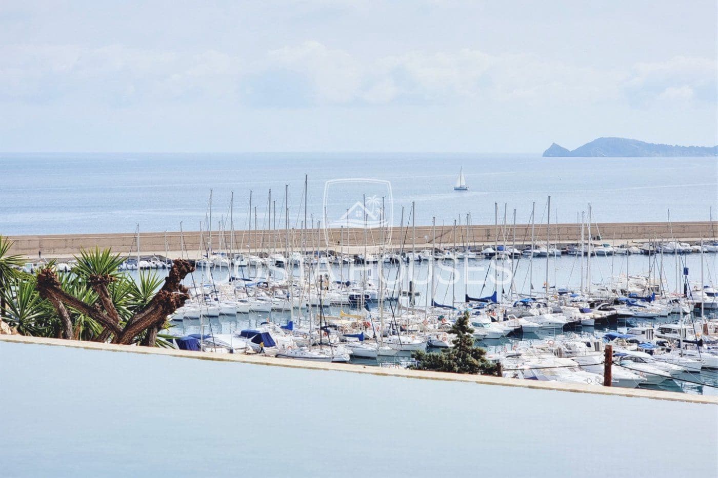 5 soveværelse Villa til salg i Javea / Xabia med swimmingpool garage - € 2.500.000 (Ref: 8864012)