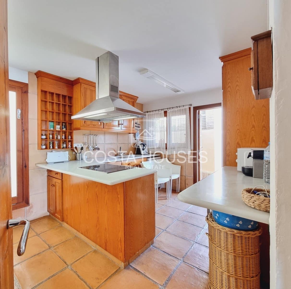 5 soveværelse Villa til salg i Javea / Xabia med swimmingpool garage - € 2.500.000 (Ref: 8864012)