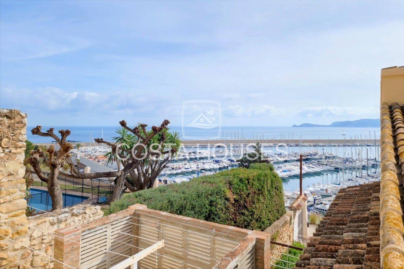 5 soveværelse Villa til salg i Javea / Xabia med swimmingpool garage - € 2.500.000 (Ref: 8864012)