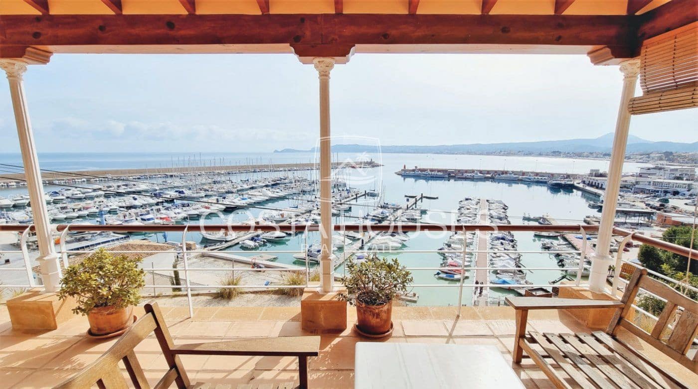 5 soveværelse Villa til salg i Javea / Xabia med swimmingpool garage - € 2.500.000 (Ref: 8864012)