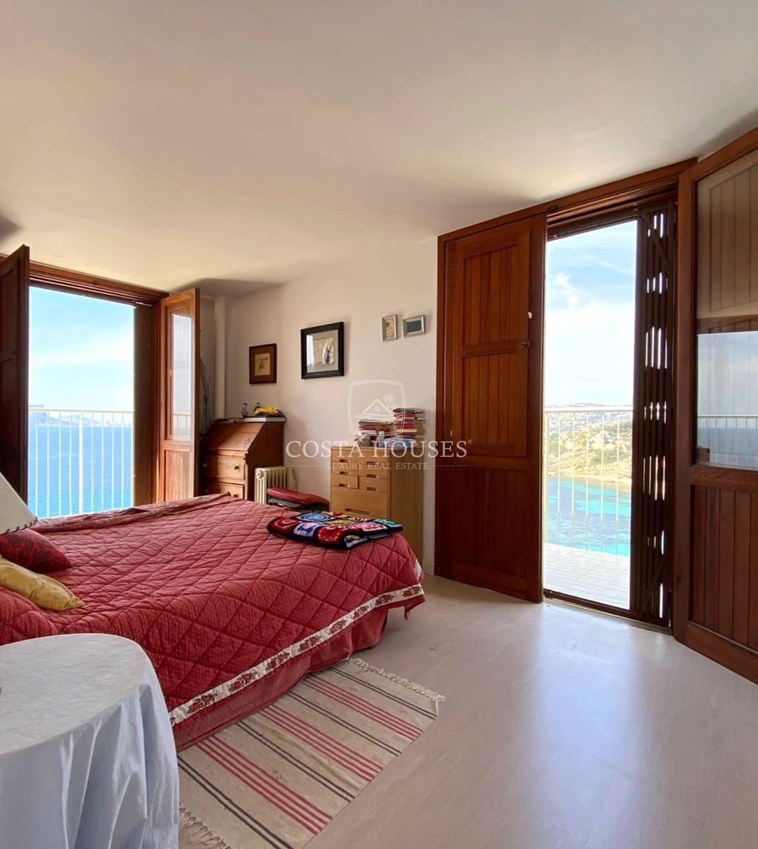 6 bedroom Villa for sale in Moraira with pool garage - € 2,500,000 (Ref: 8864013)