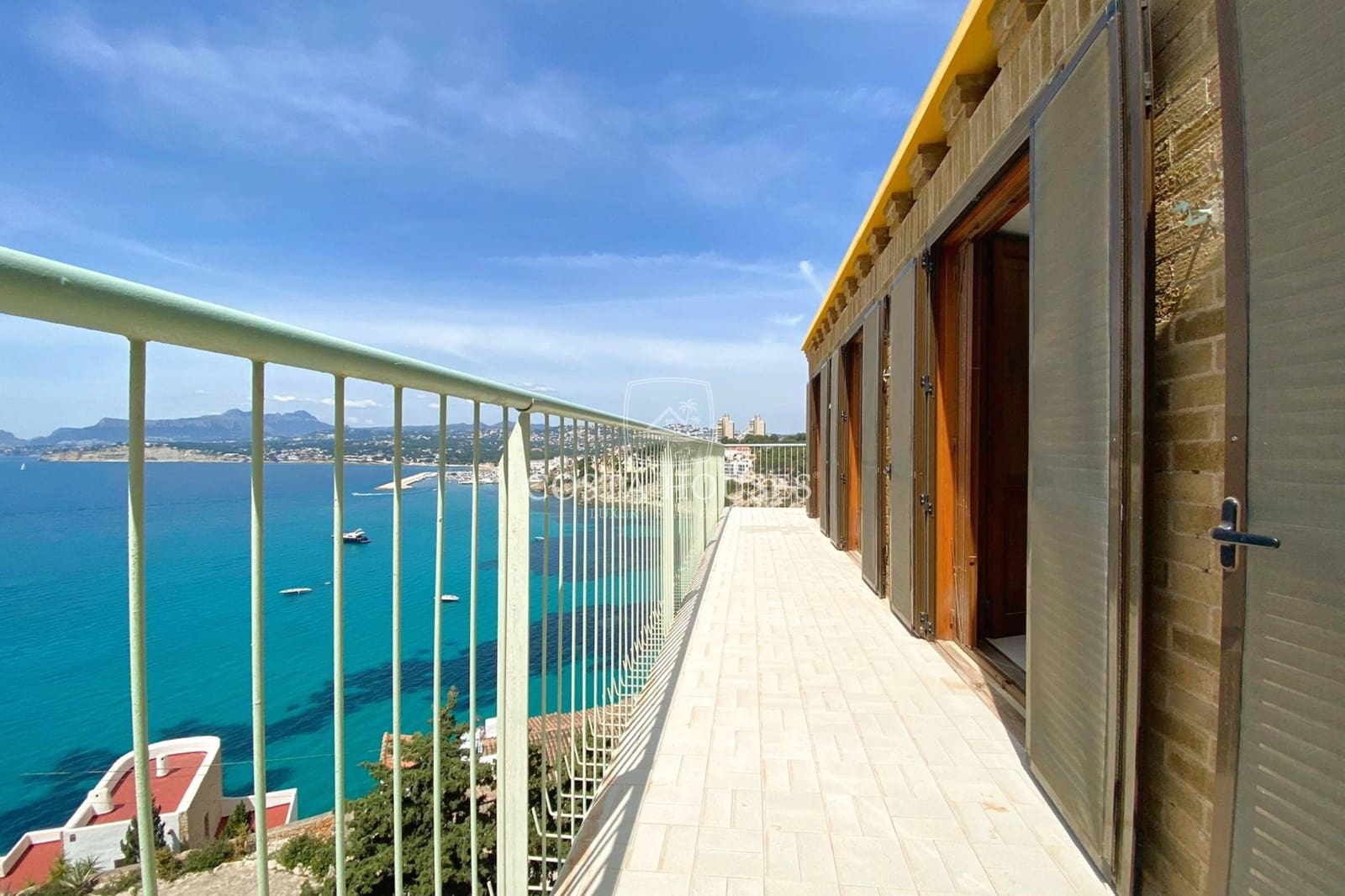 6 bedroom Villa for sale in Moraira with pool garage - € 2,500,000 (Ref: 8864013)