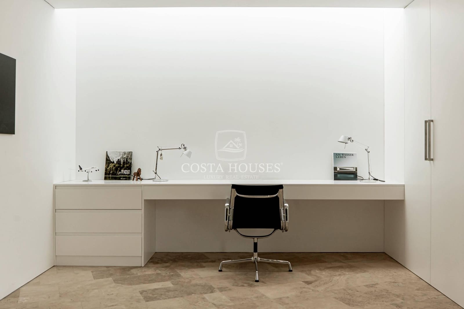 4 soveværelse Villa til salg i Benissa med swimmingpool garage - € 2.500.000 (Ref: 8864015)