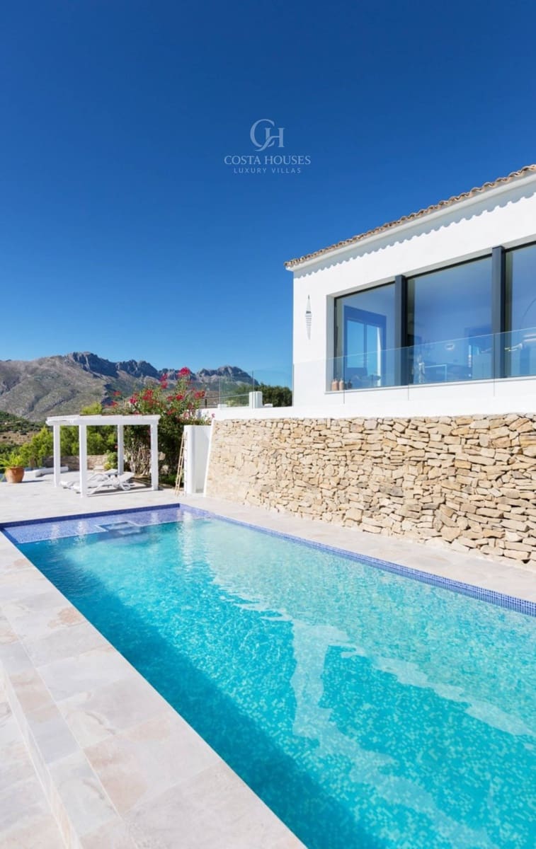 5 slaapkamer Finca/Landhuis te koop in Benissa met zwembad garage - € 2.480.000 (Ref: 8864017)