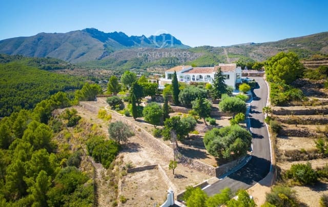 5 slaapkamer Finca/Landhuis te koop in Benissa met zwembad garage - € 2.480.000 (Ref: 8864017)