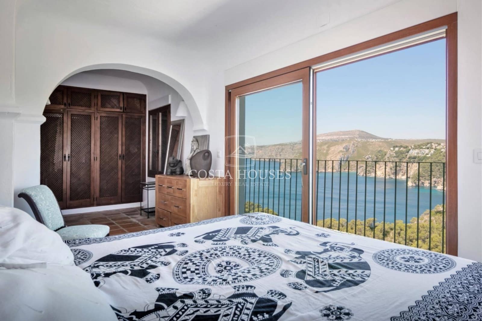 Chalet de 3 habitaciones en Javea / Xàbia en venta con piscina - 2.600.000 € (Ref: 8864018)