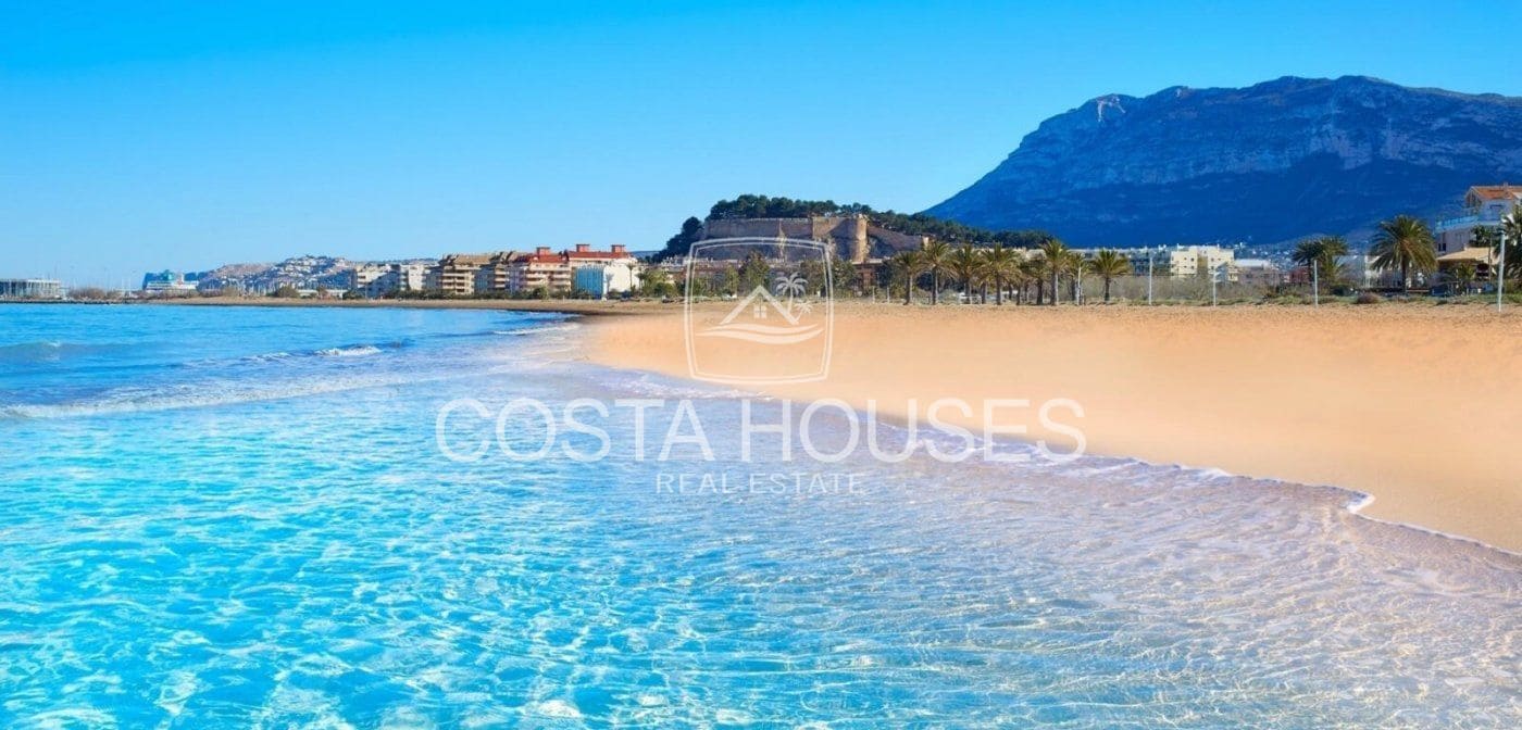 6 sovrum Villa till salu i Denia med pool garage - 2 657 000 € (Ref: 8864020)