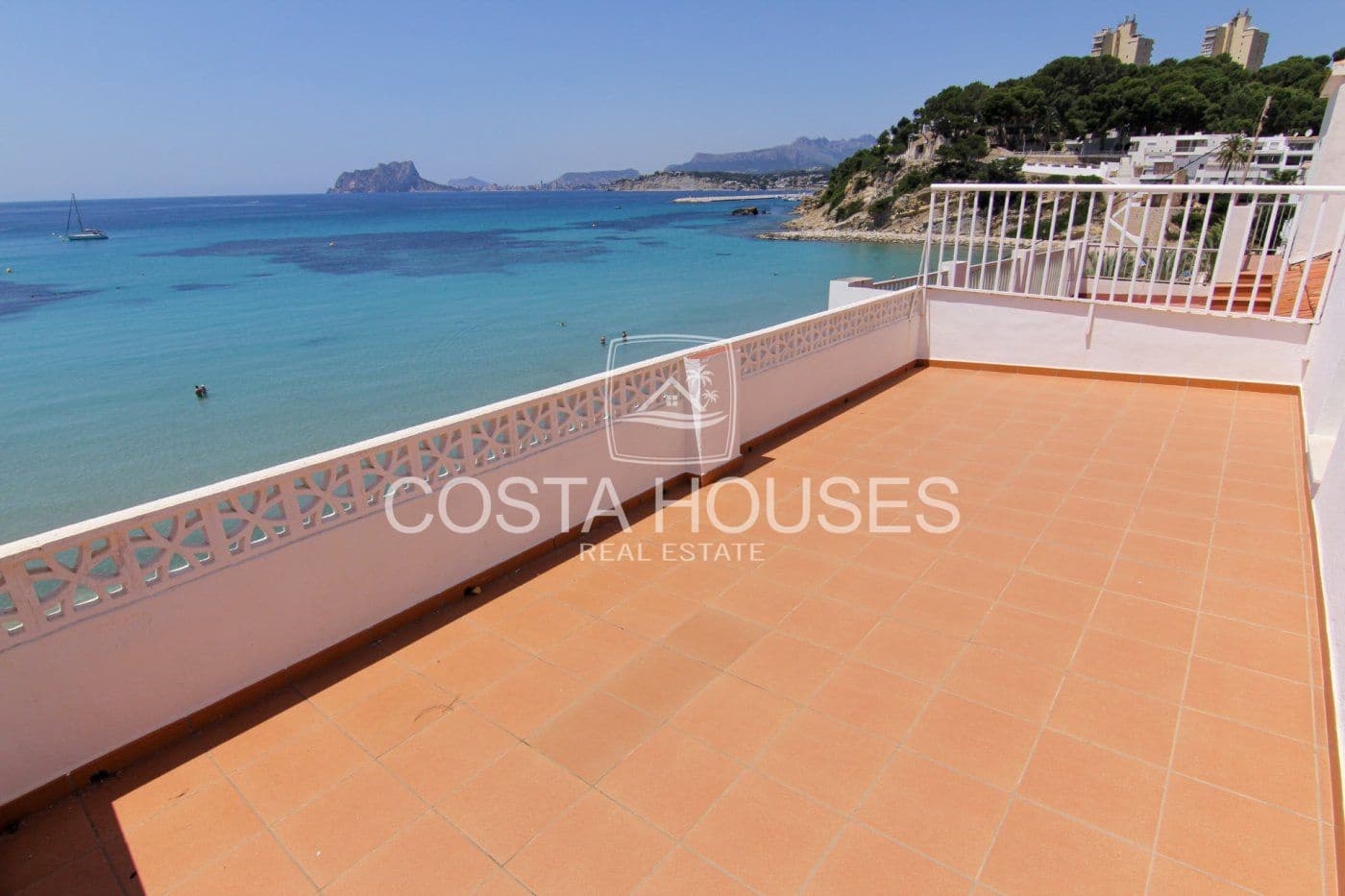 7 slaapkamer Villa te koop in Moraira - € 2.700.000 (Ref: 8864021)