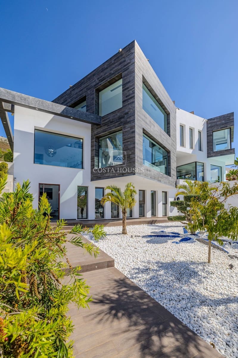 5 soverom Villa til salgs i Javea / Xabia med svømmebasseng garasje - € 2 350 000 (Ref: 8864024)