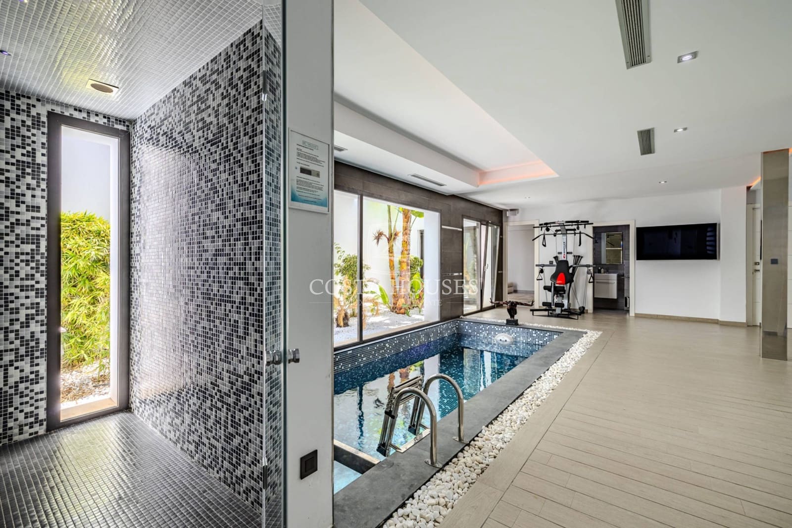 5 soverom Villa til salgs i Javea / Xabia med svømmebasseng garasje - € 2 350 000 (Ref: 8864024)